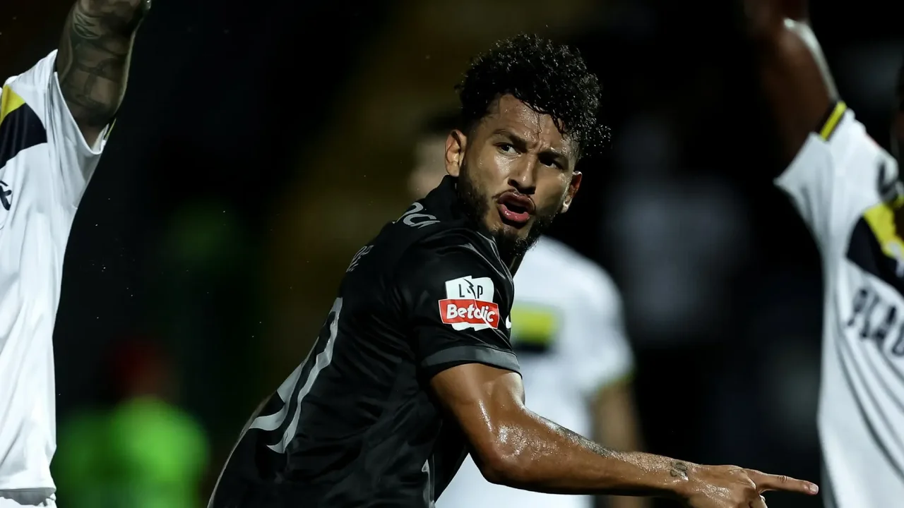 Detailed Video - Luis Javier Suárez Sigue En Racha: Nuevo Gol Con Sporting Abstract Collection Detailed Video - Luis Javier Suárez Sigue En Racha: Nuevo Gol Con Sporting Abstract Collection