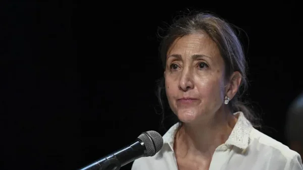 “Esto es todo menos justicia. Me siento manipulada”: Ingrid Betancourt