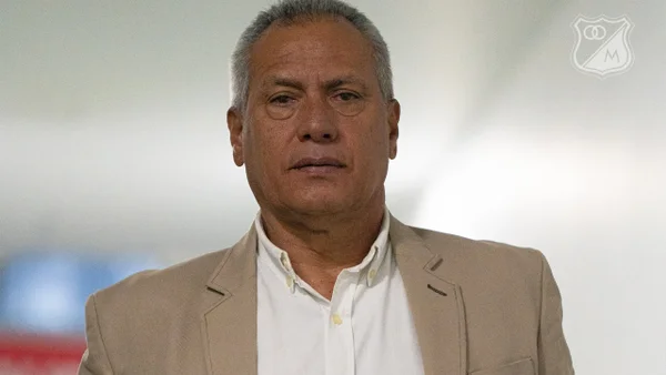 ¿Hernán Torres pidió fichajes en rueda de prensa?: “No nos alcanza” ¿Hernán Torres pidió fichajes en rueda de prensa?: “No nos alcanza”