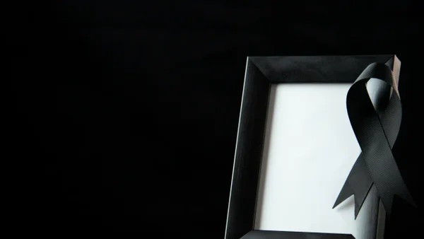 Murió cantante de manera inesperada: las autoridades ya revelaron la causa