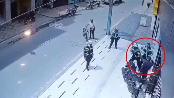 VIDEO | Agente de tránsito fue víctima de golpiza por un motociclista en Sogamoso