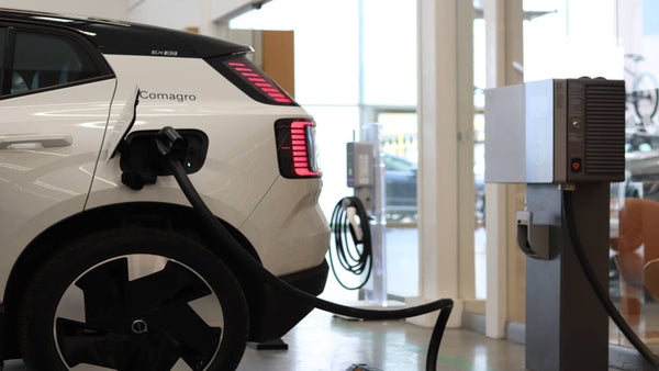 Sostenibilidad, carros eléctricos y experiencia premium: Así es la nueva vitrina sostenible en Chía