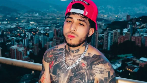 Westcol es acusado por presunto plagio en su nuevo sencillo musical Westcol es acusado por presunto plagio en su nuevo sencillo musical