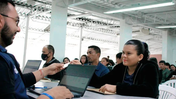 El día libre que la ley otorga a ciertos empleados en Colombia y que no todos conocen El día libre que la ley otorga a ciertos empleados en Colombia y que no todos conocen