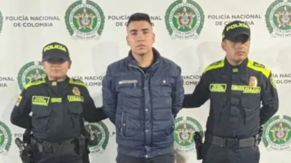 Músico fue contratado para una fiesta familiar en Bogotá y tras asistir, acechó a una menor para abusar de ella