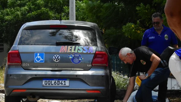 Dos estudiantes murieron y otros tres resultaron heridos en tiroteo a las afueras de un colegio en Brasil Dos estudiantes murieron y otros tres resultaron heridos en tiroteo a las afueras de un colegio en Brasil