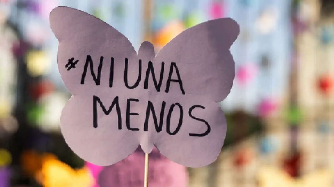 Cárcel para hombre que habría asesinado a su pareja y lanzado el cuerpo desde un quinto piso en Bogotá