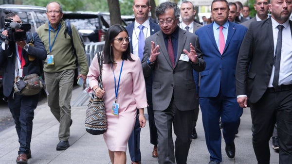 Gobierno Trump revocó la visa americana a la directora del Dapre, Angie Rodríguez