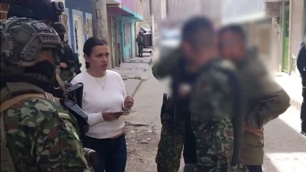 "Altos mandos sabían de su infiltración": lo que reveló el esposo de la mujer que se hizo pasar por falsa capitana "Altos mandos sabían de su infiltración": lo que reveló el esposo de la mujer que se hizo pasar por falsa capitana