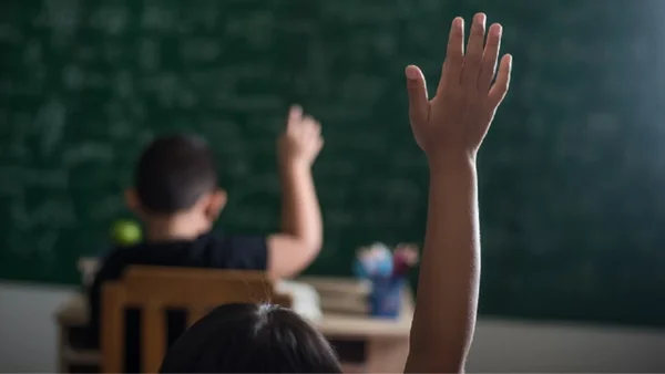 Niños desplazados en Antioquia pudieron continuar con sus estudios: profesores llegaron al mismo albergue