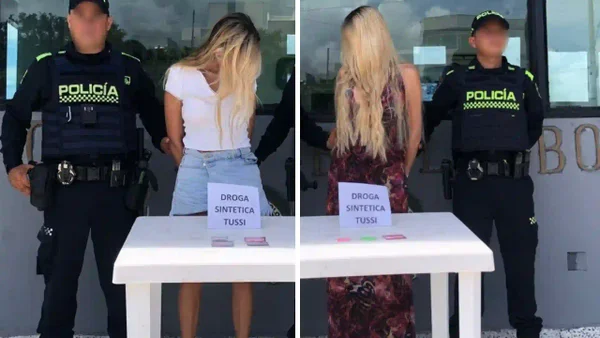 Ellas son las "Barbies" que vendían tusi en el centro histórico de Cartagena Ellas son las "Barbies" que vendían tusi en el centro histórico de Cartagena