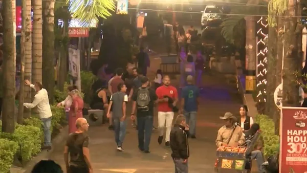 Siguen la pista de alias El Holandés, presunto líder de mafias internacionales en el Parque Lleras de Medellín Siguen la pista de alias El Holandés, presunto líder de mafias internacionales en el Parque Lleras de Medellín