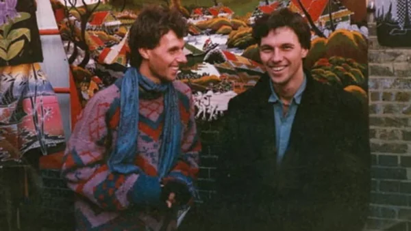 Le ocultó a su gemelo que había sido víctima de abuso en la infancia para protegerlo cuando perdió la memoria