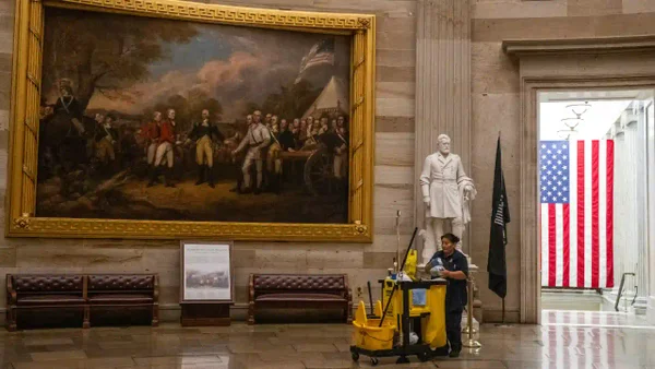 Los efectos del cierre de gobierno en Estados Unidos: inminentes despidos masivos Los efectos del cierre de gobierno en Estados Unidos: inminentes despidos masivos