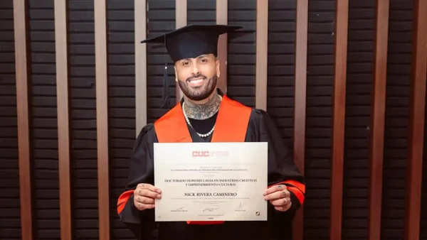 Nicky Jam obtiene su título de doctorado en una universidad colombiana: así lo celebró