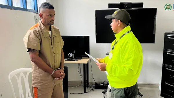 Cayó red que traía explosivos desde Ecuador y Perú para minería ilegal en el Eje Cafetero y Antioquia Cayó red que traía explosivos desde Ecuador y Perú para minería ilegal en el Eje Cafetero y Antioquia