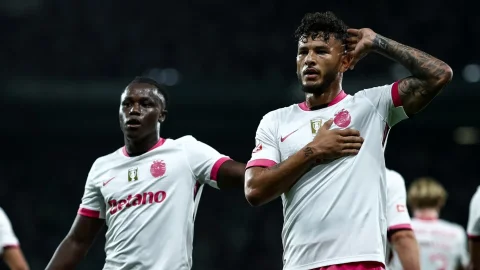 Luis Javier Suárez Sporting