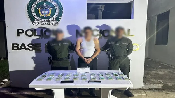 Capturan a sujeto que portaba $220 millones en efectivo por presunto lavado de activos Capturan a sujeto que portaba $220 millones en efectivo por presunto lavado de activos