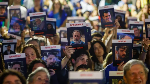 Esperanza y expectativa por la firma de la primera fase del acuerdo entre Israel y Hamás Esperanza y expectativa por la firma de la primera fase del acuerdo entre Israel y Hamás