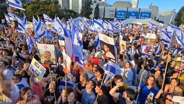 Hamás libera a los 20 rehenes israelíes: fin del cautiverio y comienzo del intercambio con el grupo terrorista Hamás libera a los 20 rehenes israelíes: fin del cautiverio y comienzo del intercambio con el grupo terrorista