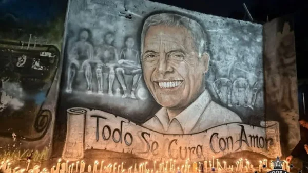 El homenaje de los hinchas de Millonarios a Miguel Russo que se hizo viral en Sudamérica El homenaje de los hinchas de Millonarios a Miguel Russo que se hizo viral en Sudamérica