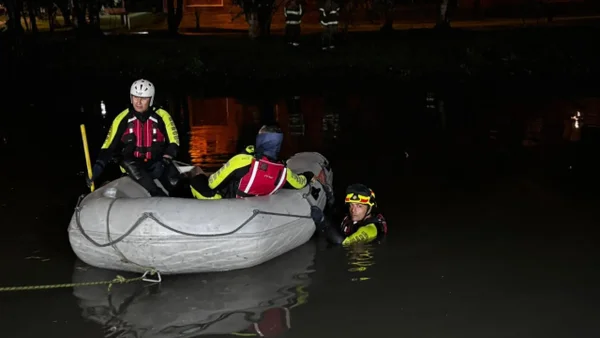 Conductor de la tercera edad falleció tras caer a un caño en Bogotá