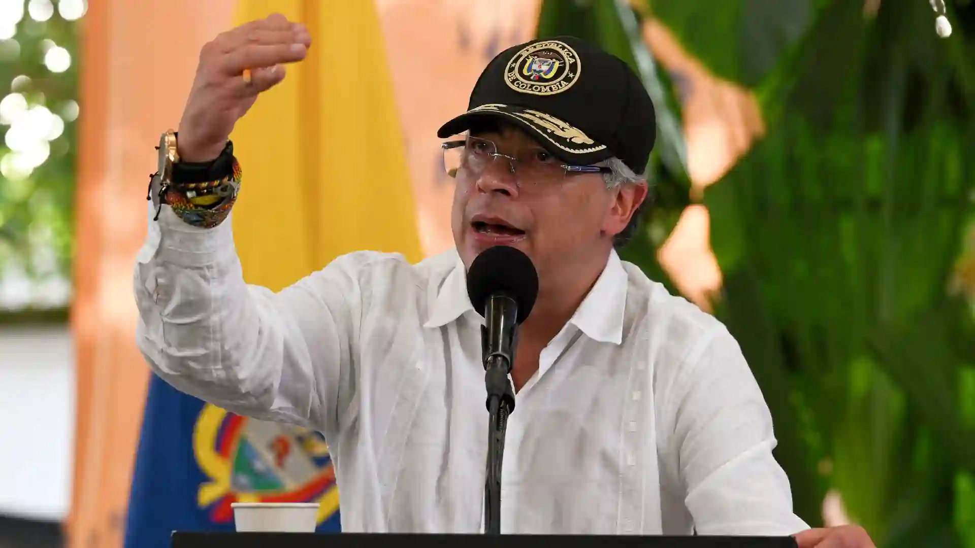 Archivos del DAS serían públicos tras firma de decreto que desclasifica y levanta las resevas