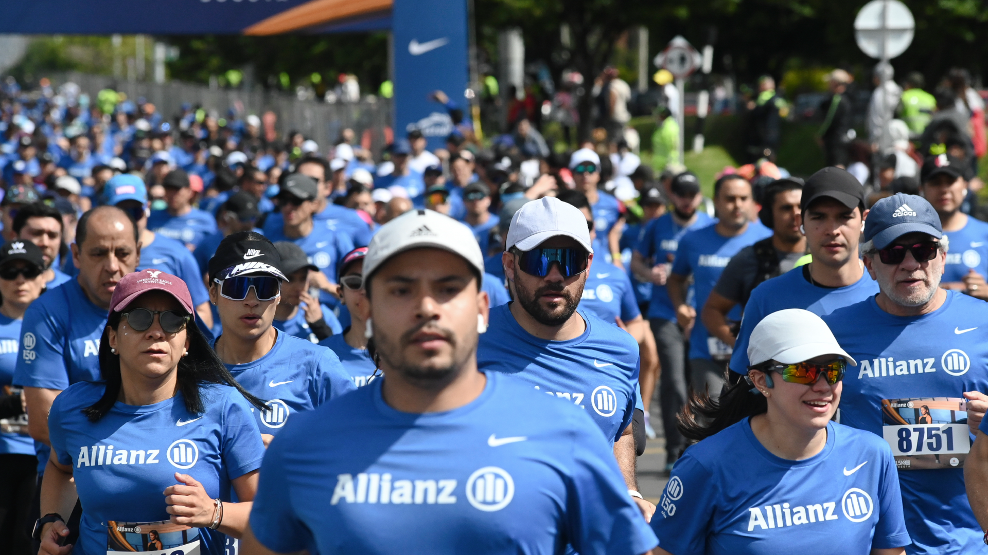 Carrera Allianz 15K cierres calles Bogotá