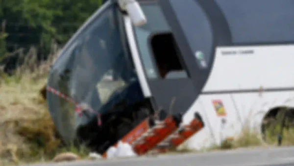 Tragedia en Brasil: 15 muertos en aparatoso accidente de bus Tragedia en Brasil: 15 muertos en aparatoso accidente de bus