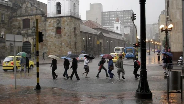 ¿Cómo evitar emergencias durante la segunda temporada de lluvias en Bogotá y a dónde comunicarse por ayuda? ¿Cómo evitar emergencias durante la segunda temporada de lluvias en Bogotá y a dónde comunicarse por ayuda?