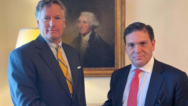 Juan Carlos Pinzón viajó a Washington para mediar por la crisis diplomática con Colombia Juan Carlos Pinzón viajó a Washington para mediar por la crisis diplomática con Colombia