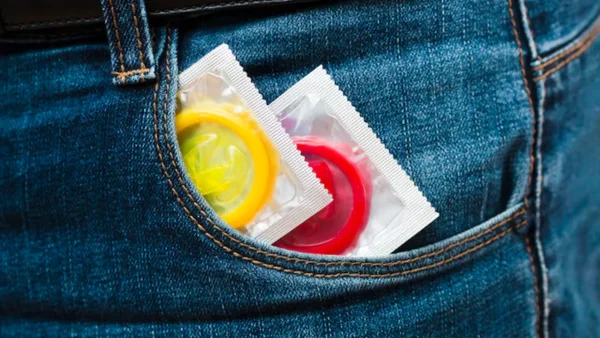 Invima alerta sobre venta de condones falsificados: podrían generar embarazos no deseados y la transmisión de enfermedades Invima alerta sobre venta de condones falsificados: podrían generar embarazos no deseados y la transmisión de enfermedades
