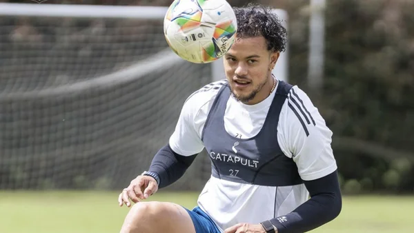 Millonarios anunció decisión final sobre el futuro de Leonardo Castro y los hinchas reaccionaron Millonarios anunció decisión final sobre el futuro de Leonardo Castro y los hinchas reaccionaron