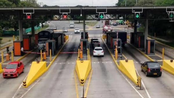 Peajes sin efectivo: Nu Colombia y GoPass anuncian alianza para pagos digitales