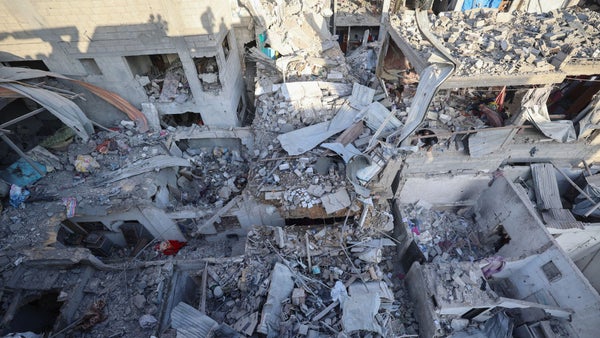 Más de 15.000 pacientes esperan evacuación médica en Gaza, advierte la OMS Más de 15.000 pacientes esperan evacuación médica en Gaza, advierte la OMS