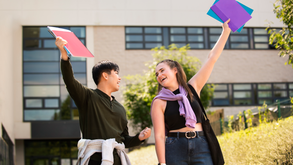 Becas en Europa y Asia: Bogotá lanzó ofertas académicas internacionales Becas en Europa y Asia: Bogotá lanzó ofertas académicas internacionales