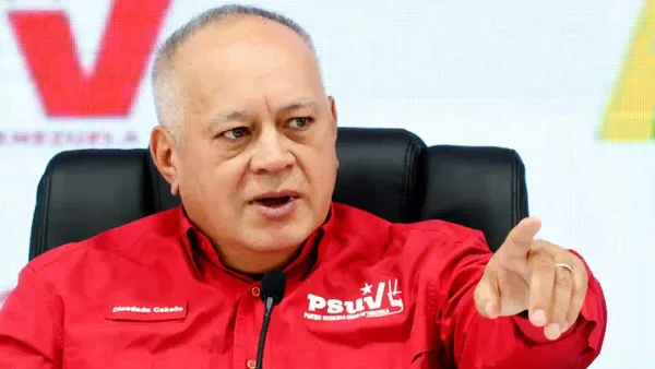 Diosdado Cabello confirmó la captura de cuatro vinculados a supuesto plan de la CIA para incriminar a Venezuela Diosdado Cabello confirmó la captura de cuatro vinculados a supuesto plan de la CIA para incriminar a Venezuela
