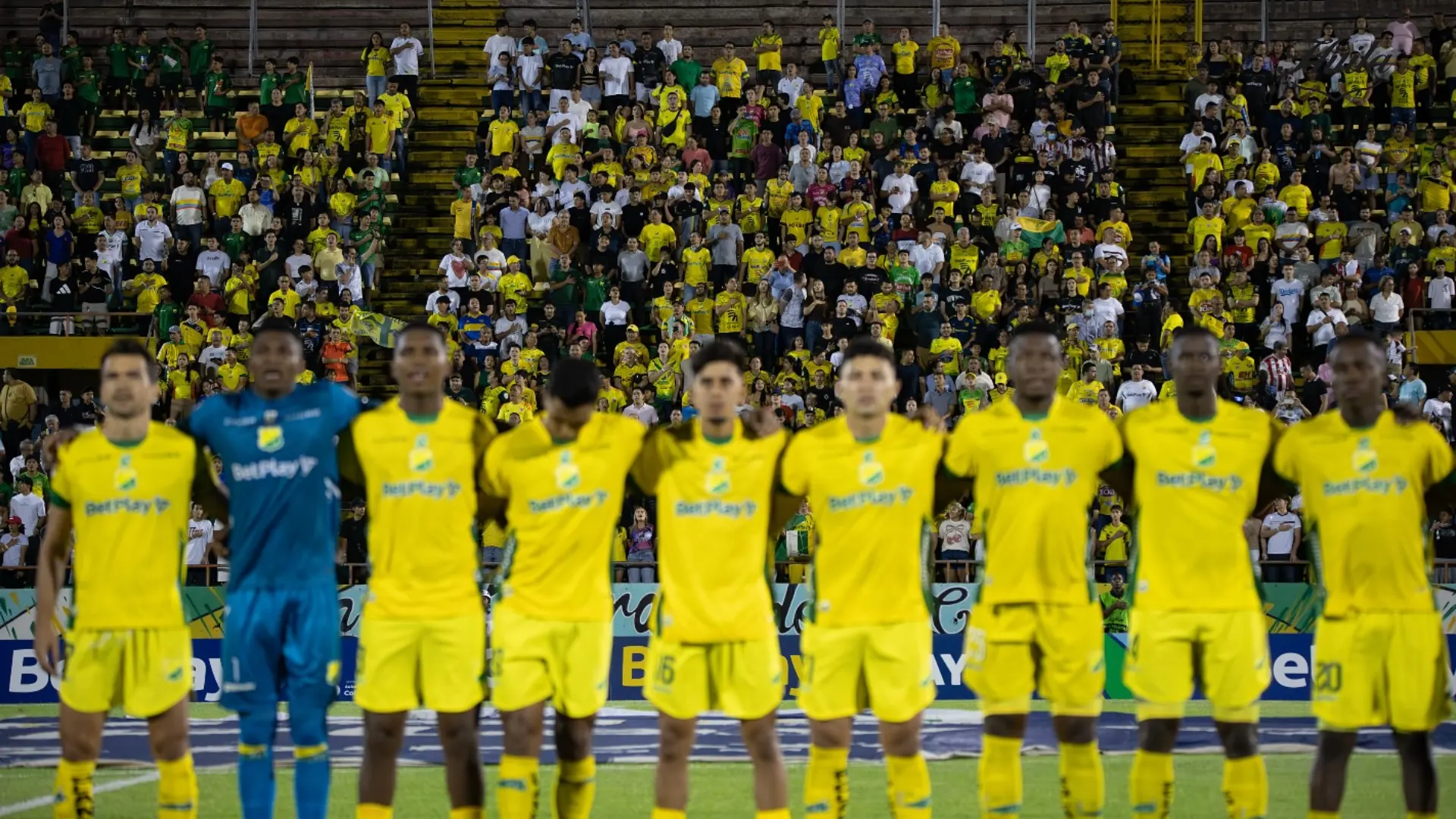 Estadio Guillermo Plazas Alcid (1)