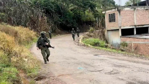 Ataque con drones en Cauca dejó cuatro menores heridos y varias casas destruidas: ¿qué pasó? Ataque con drones en Cauca dejó cuatro menores heridos y varias casas destruidas: ¿qué pasó?