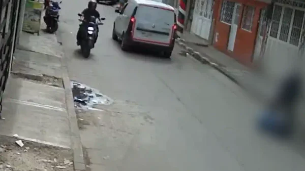 VIDEO | Sicario asesinó a sangre fría a un hombre en Bogotá: fue abatido durante la huida VIDEO | Sicario asesinó a sangre fría a un hombre en Bogotá: fue abatido durante la huida