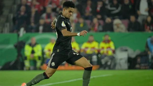 Así fue la asistencia de lujo que realizó Luis Díaz en el Bayern Múnich vs. Colonia y con la que volvió a destacarse en Alemania Así fue la asistencia de lujo que realizó Luis Díaz en el Bayern Múnich vs. Colonia y con la que volvió a destacarse en Alemania
