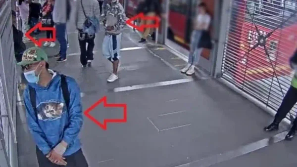 Capturan a ladrones en Transmilenio que atacaron con puñal a policías durante persecución Capturan a ladrones en Transmilenio que atacaron con puñal a policías durante persecución