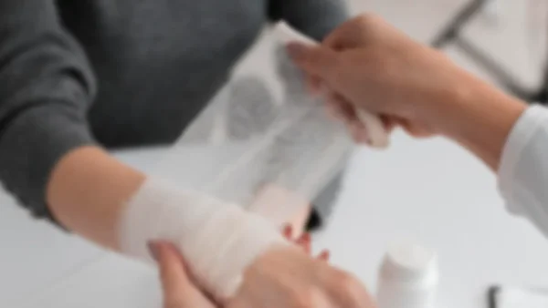 Invima lanza alerta por comercialización fraudulenta de adhesivo quirúrgico Invima lanza alerta por comercialización fraudulenta de adhesivo quirúrgico