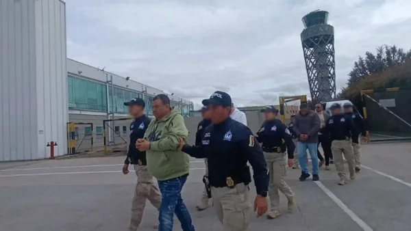 Prontuario de los nueve narcotraficantes extraditados hacia Estados Unidos: extensos historiales criminales