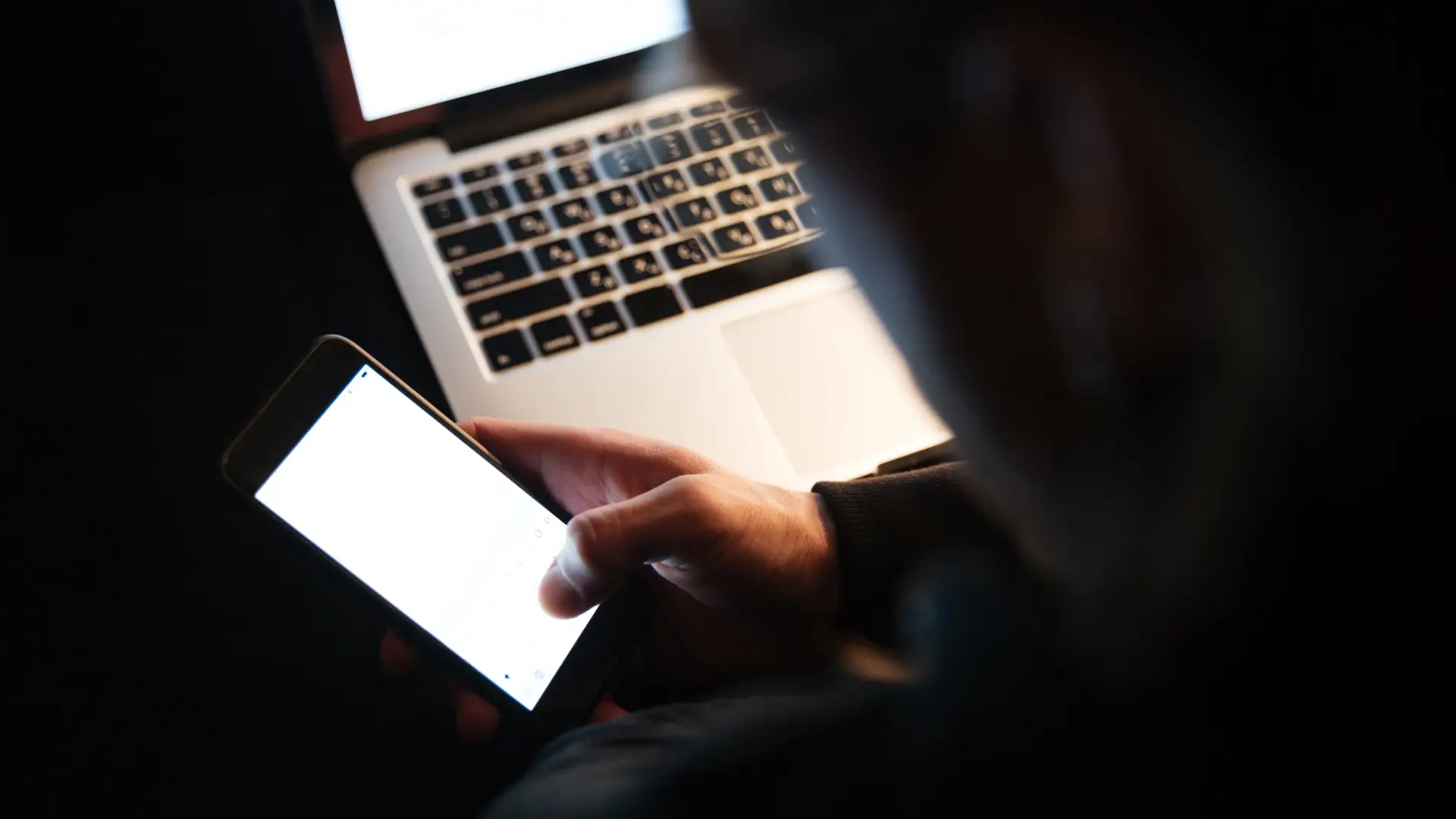 Investigan a plataformas