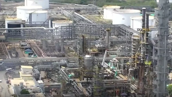 DIAN podría embargar Reficar por deuda de más de $1 billón: ¿qué afectaciones habría? DIAN podría embargar Reficar por deuda de más de $1 billón: ¿qué afectaciones habría?