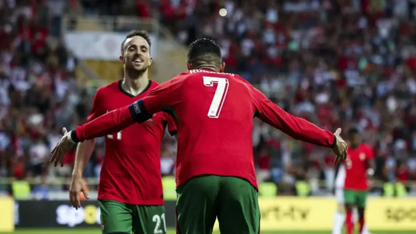 Cristiano Ronaldo: el llanto tras la muerte de Diogo Jota y la razón por la que no asistió al funeral Cristiano Ronaldo: el llanto tras la muerte de Diogo Jota y la razón por la que no asistió al funeral