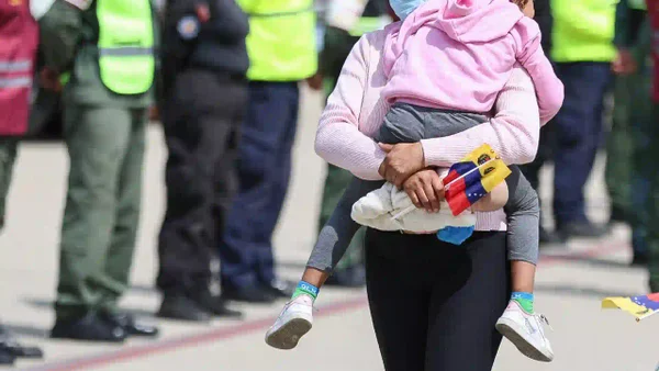 Venezolanos se quedan sin TPS y serían deportados de Estados Unidos