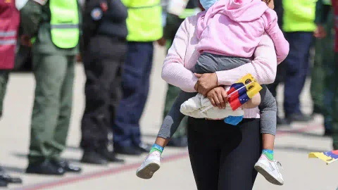 Venezolanos se quedan sin TPS y serían deportados de Estados Unidos