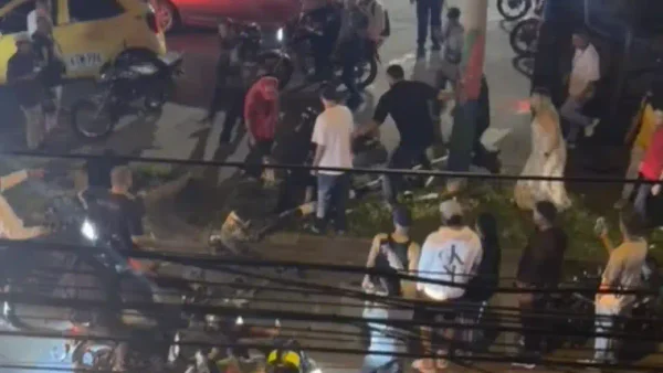 Hombre arrolló a los ladrones que le habían robado costosos accesorios en Medellín